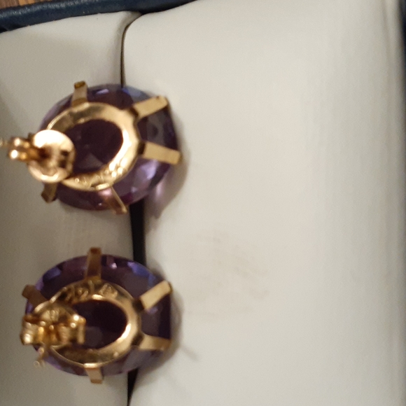 14K YELLOW GOLD AMETHYST OVAL SOLITAIRE STUD EARRINGS NEW - Picture 4 of 8